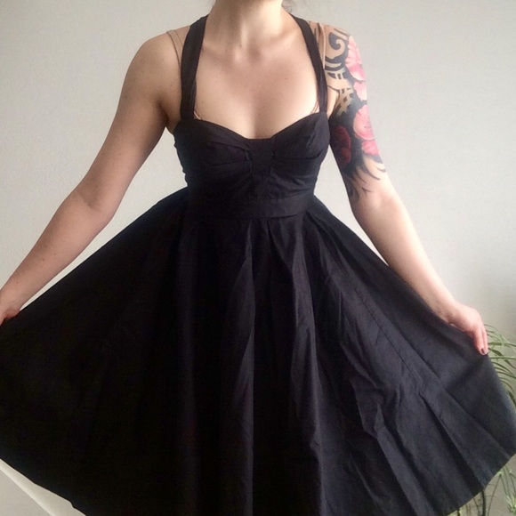 French Connection Dresses & Skirts - Pin-Up Style Dress